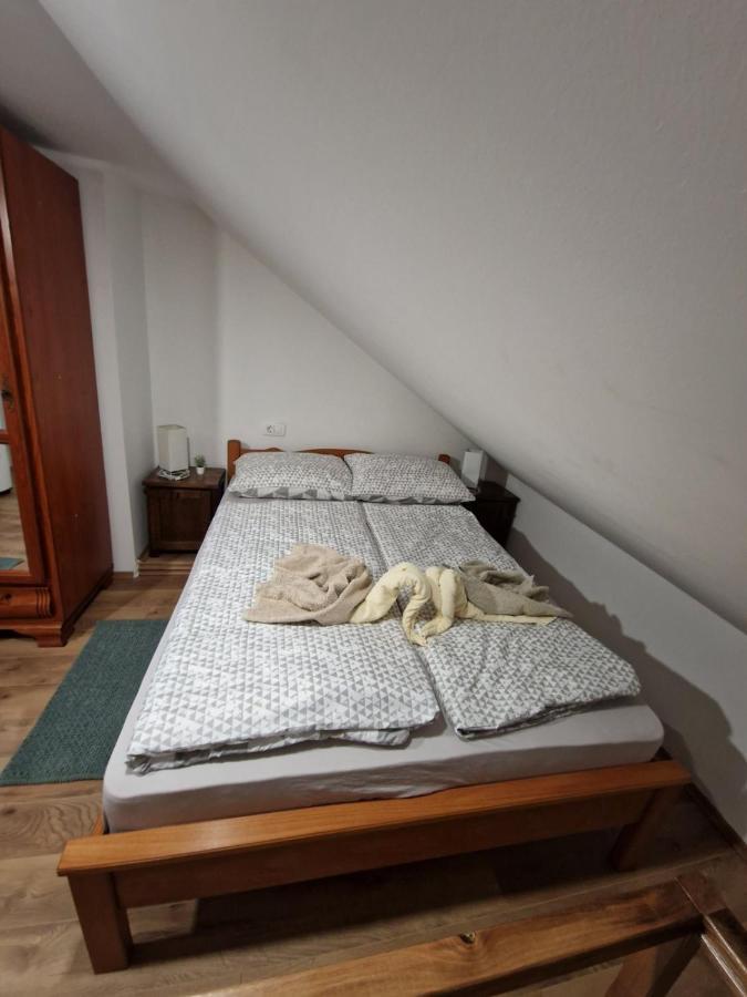 Apartmani Studio Apartmani Senjska Maslina セニ エクステリア 写真